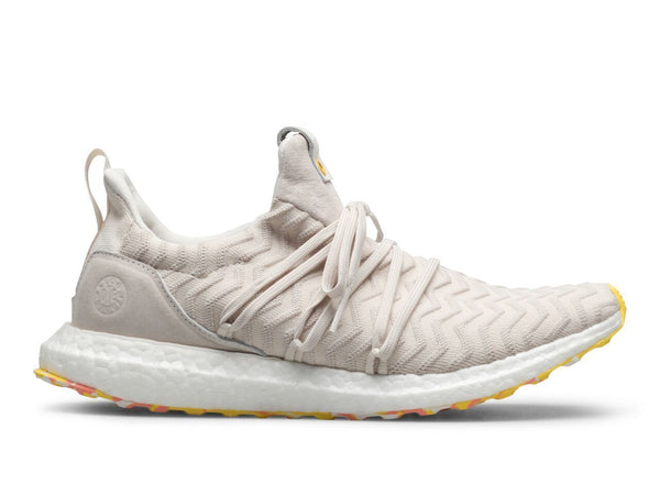 x AKOG ULTRABOOST - 40bec73ae22319c6879db3df7d04b73d