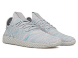 x Pharrell Williams Tennis HU - BTKA_15011770787030368_5c612ead6b97180a9dc99cab7a1083